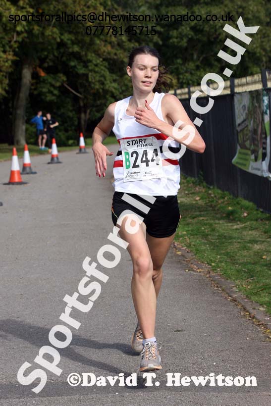 Senior women, Northern Road Relays, Blackpool. Photo: David T. Hewitson/Sports for All Pics